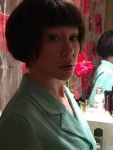 Индивидуалка Аи Юань